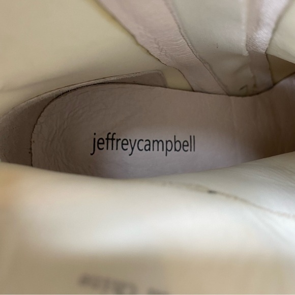 Jeffery Campbell Pointy Toe Faux Leather White Bootie 8 1/2 - Picture 12 of 14